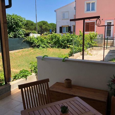 Apartman Gloria Lägenhet Mali Lošinj Exteriör bild